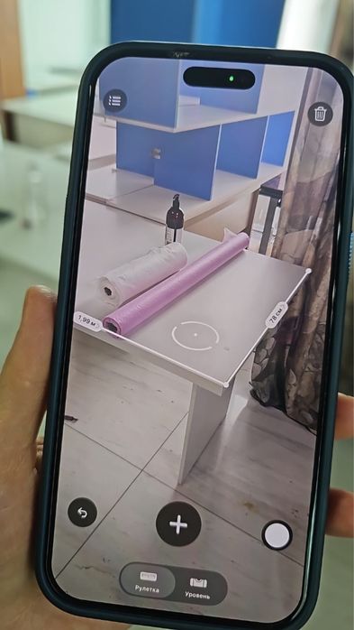 Продаю полки и столы офисные