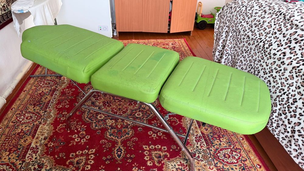 Кресло кушетка б/у