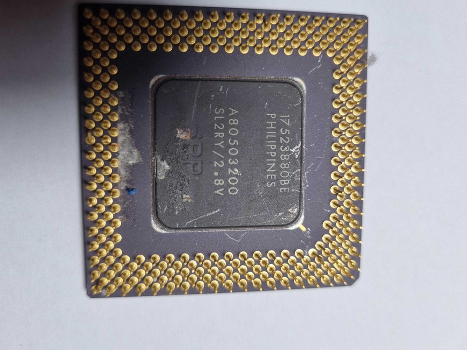 Microprocesoare PC 486/586, Pentium 133Mhz, 200Mhz
