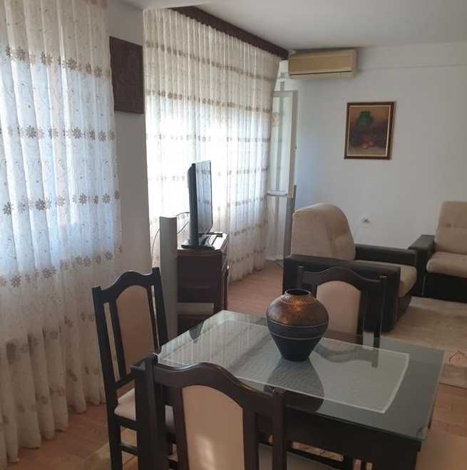 Дава се под наем Тристаен апартамент в Пловдив, Център - 90 кв.м за 178.5 € - Снимка #4