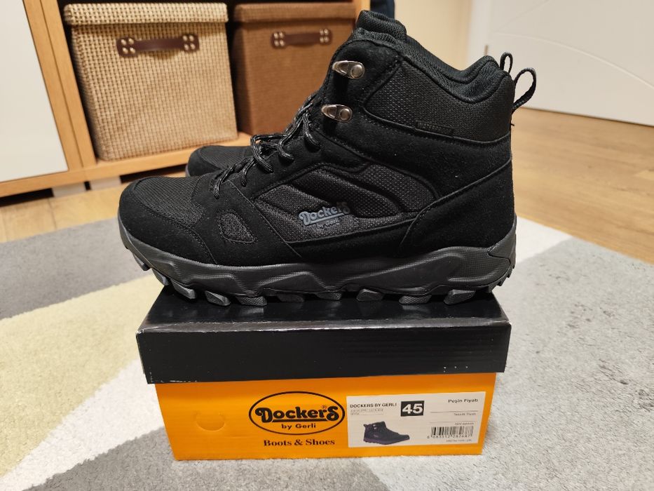 Обувки боти  Dockers by Gerli, 45 номер