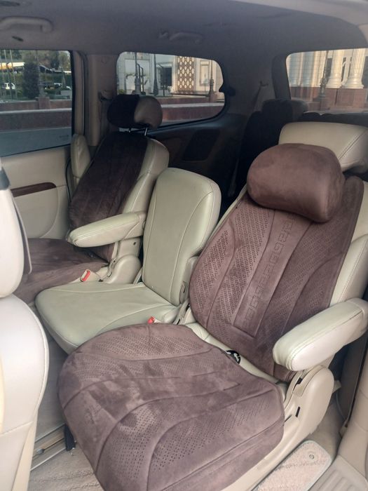 Kia Karnival Rent Car
