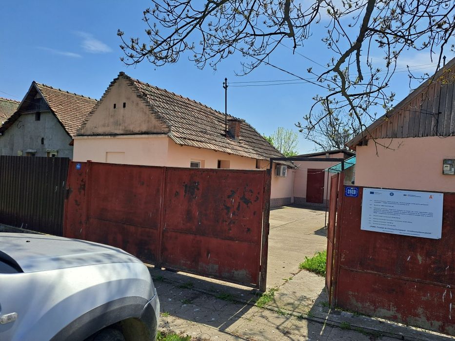Casa de vanzare în satul Folea