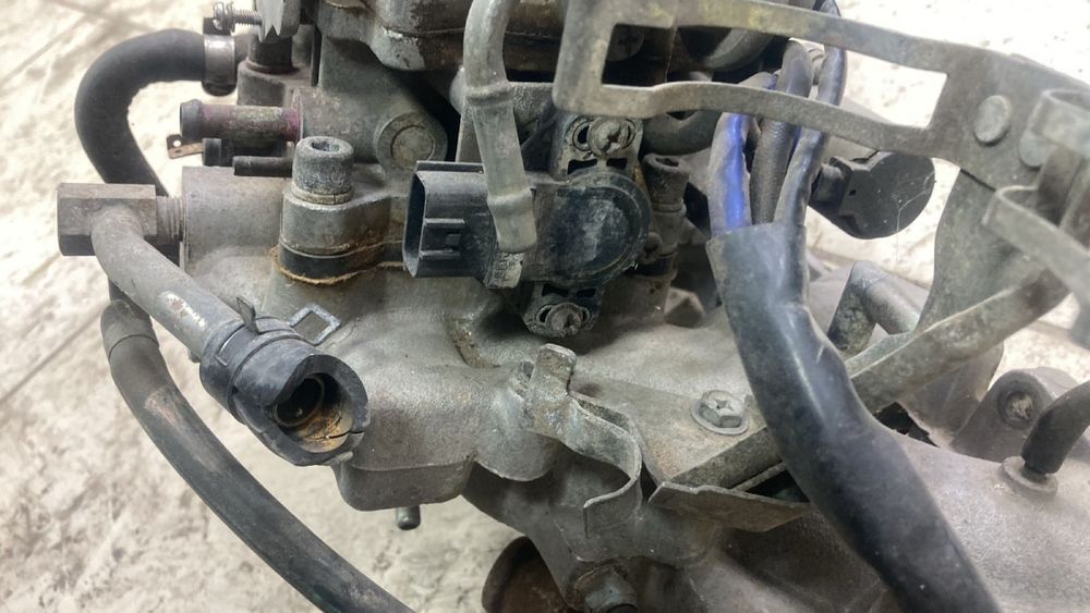 Моно впрыск Nissan primera p10