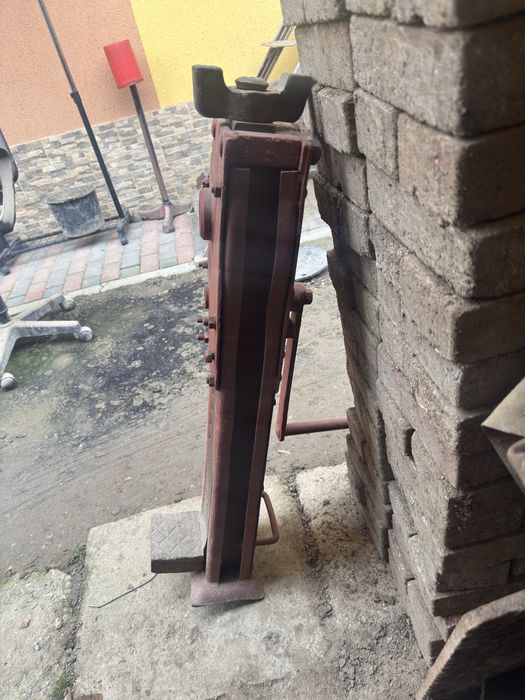 Vand Vinci vechi stare foarte buna