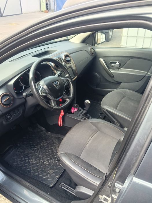 Dacia sandero stepway cutie automata 1.5 dci-2017-E6-full