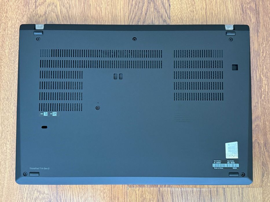 14' Full HD Ryzen 7 PRO 5850u Lenovo ThinkPad T14 Gen 2 16GB DDR4/512GB NVMe/Radeon Pro/E-Sim