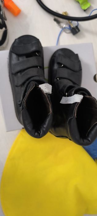 Ортопедические сандалии