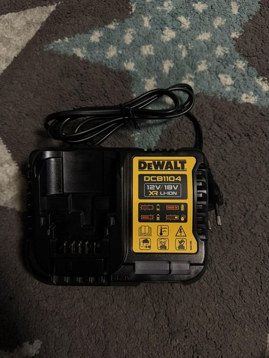 Ударен винтоверт Dewalt McLaren
