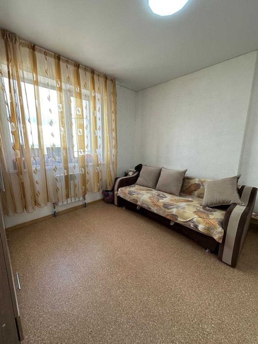 продам 2 комнатную квартиру