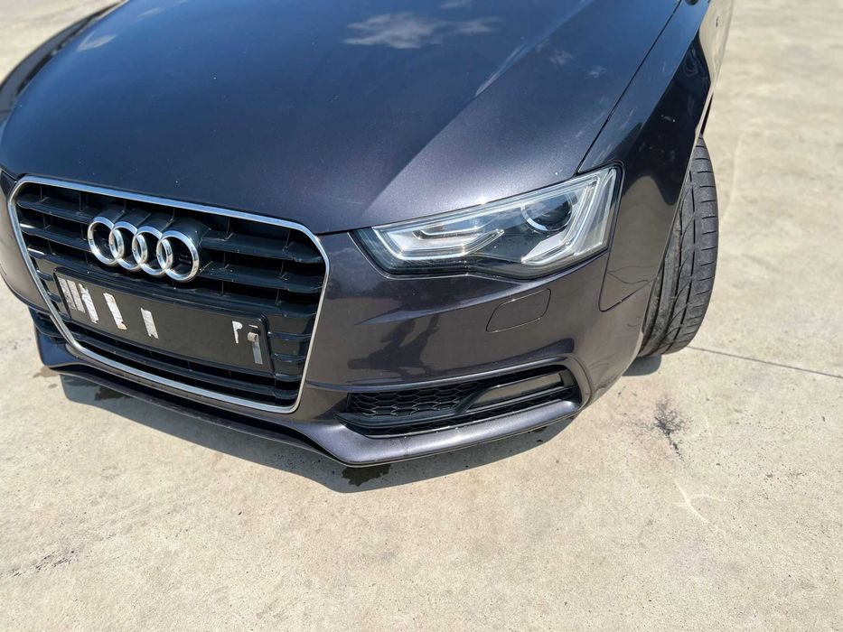 Far stanga Audi A5 facelift xenon