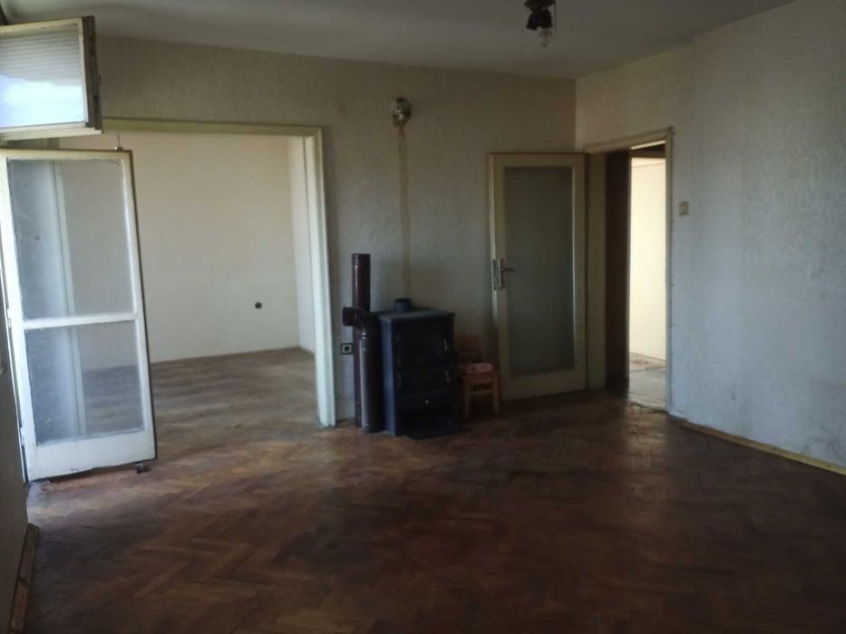 Продава се Четиристаен апартамент в Пазарджик, Запад - 87 кв.м за 684 €/кв.м - Снимка #9