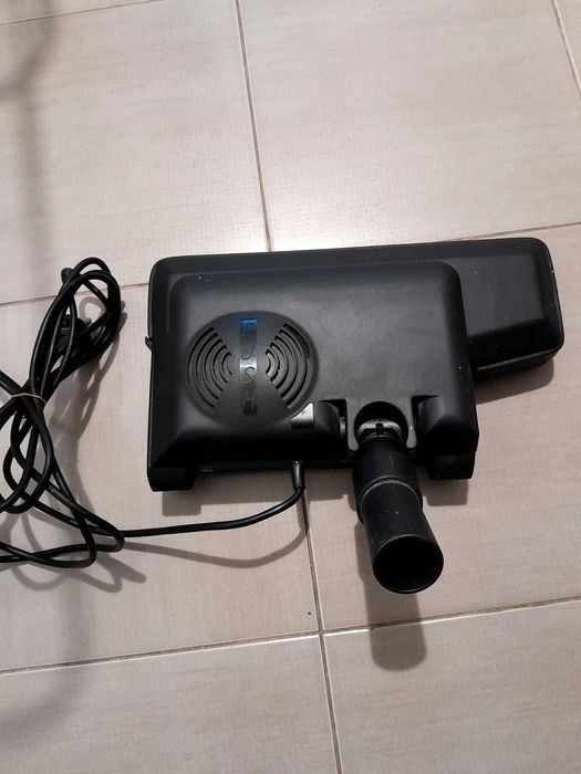 Matură electrică atașabila la aspirator