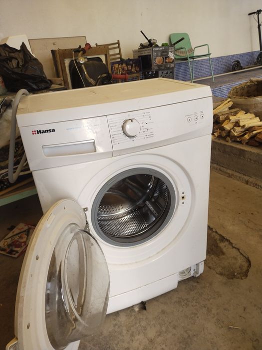 Рабочая стиральная машинка