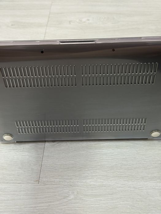 MacBook Pro M2 13