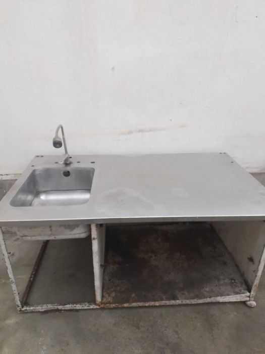 Нержавейка мойка сотилади