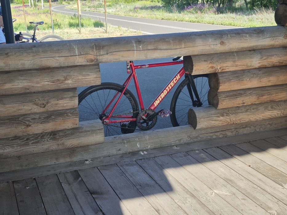 Fixed gear Intro7tech