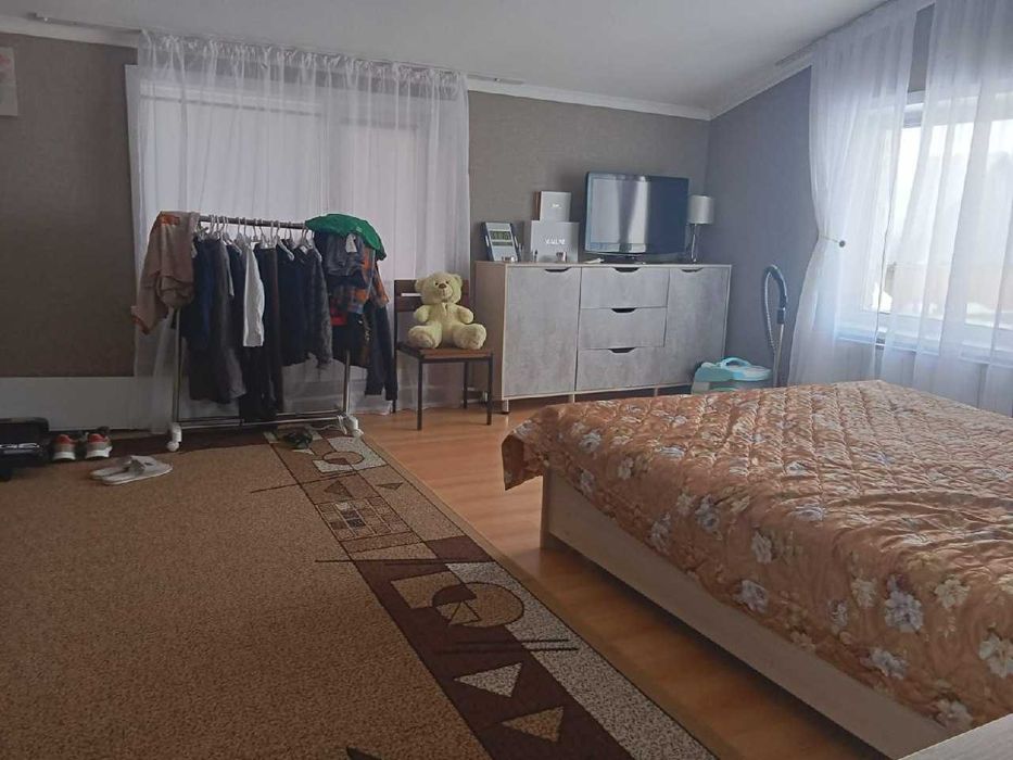 Дом, 188.6м², участок 8 сот