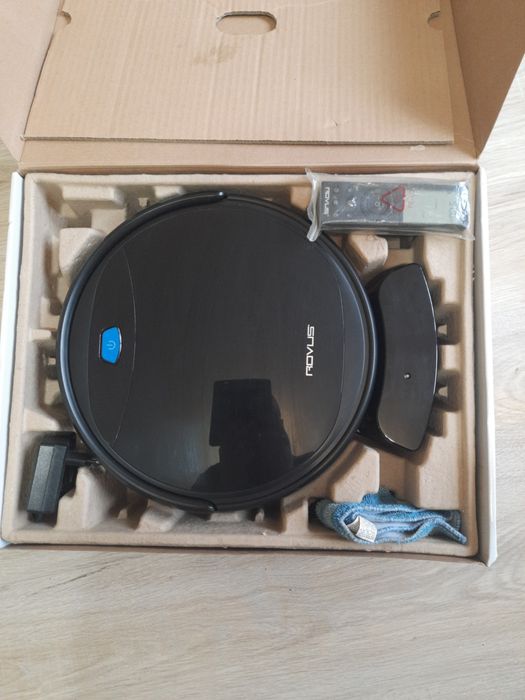 Прахусмокачка робот Rovus