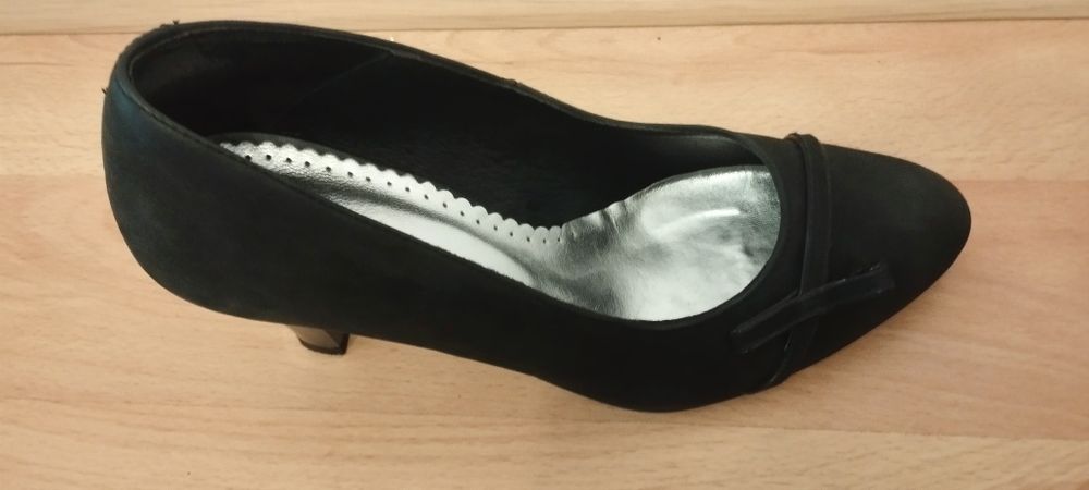 Обувки от естествена кожа