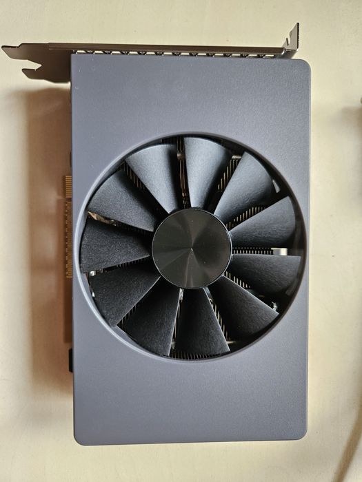 Placa Video RTX 5060 8GB NOUA ITX slim mica compacta