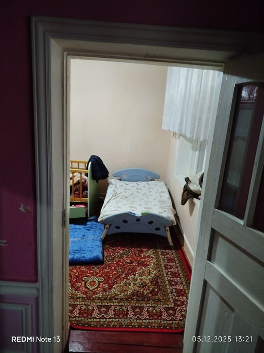 Киброй город 7.4 сотох $ 12000