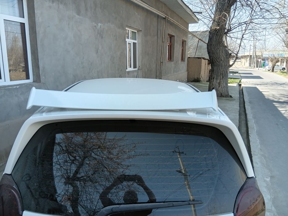 Spark qanot sotiladi