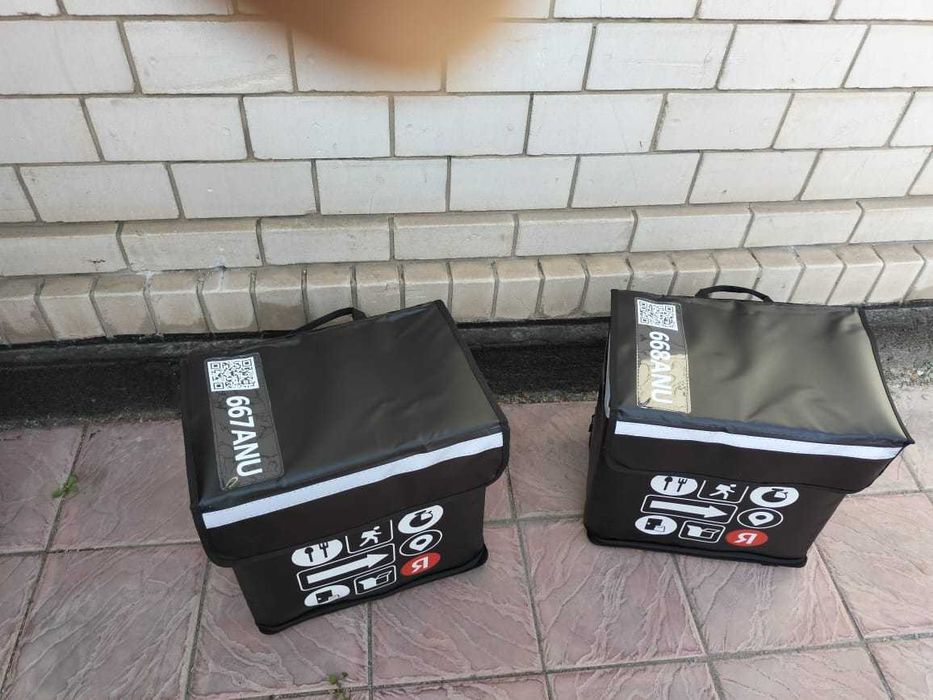 Термокороб яндекс жёлтые 17к Чёрные 19к