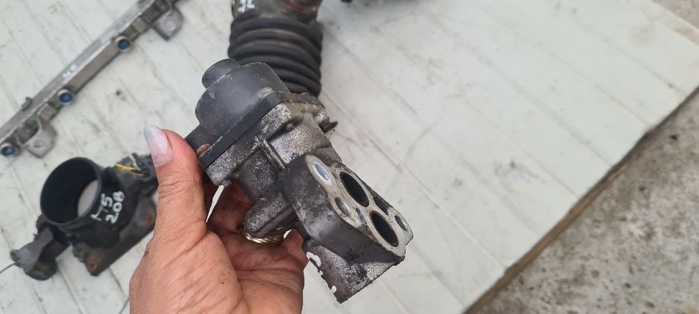 Galerie admisie,furtun,planetare dreapta Mercedes Vito 98-2003,mot 2.2