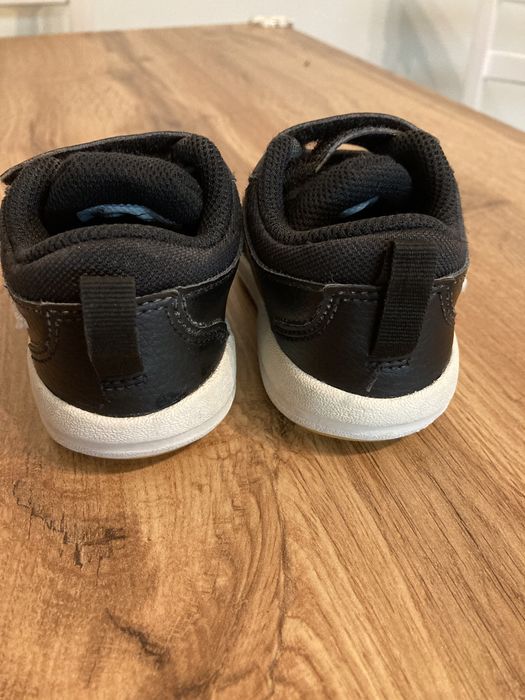 Детски маратонки NIKE