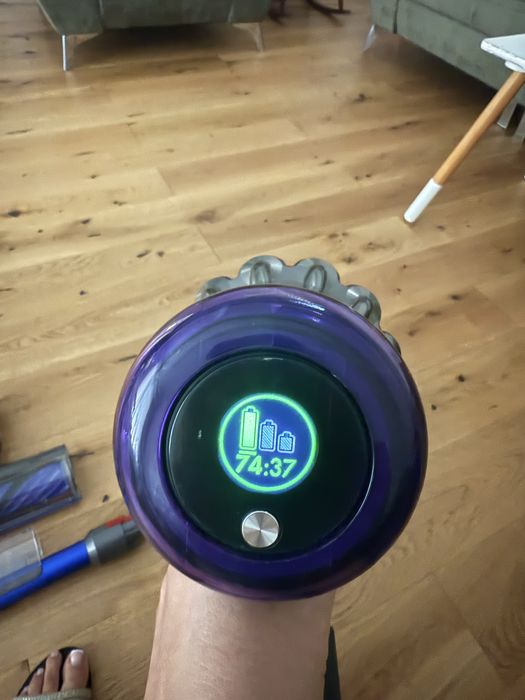 Aspirator Dyson V11 Absolute