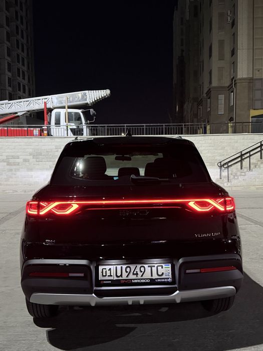 Продам BYD Yuan Up Gibrit