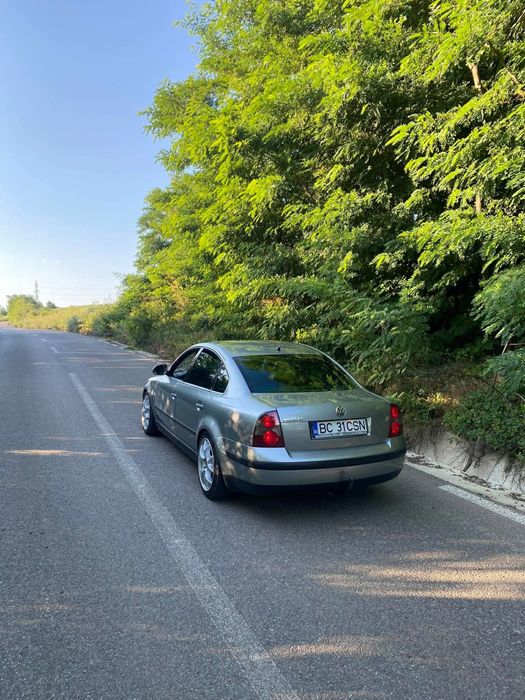 VOLKSWAGEN Passat 2004 — imagine 3