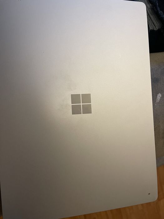 Laptop Microsoft i5 gen 10