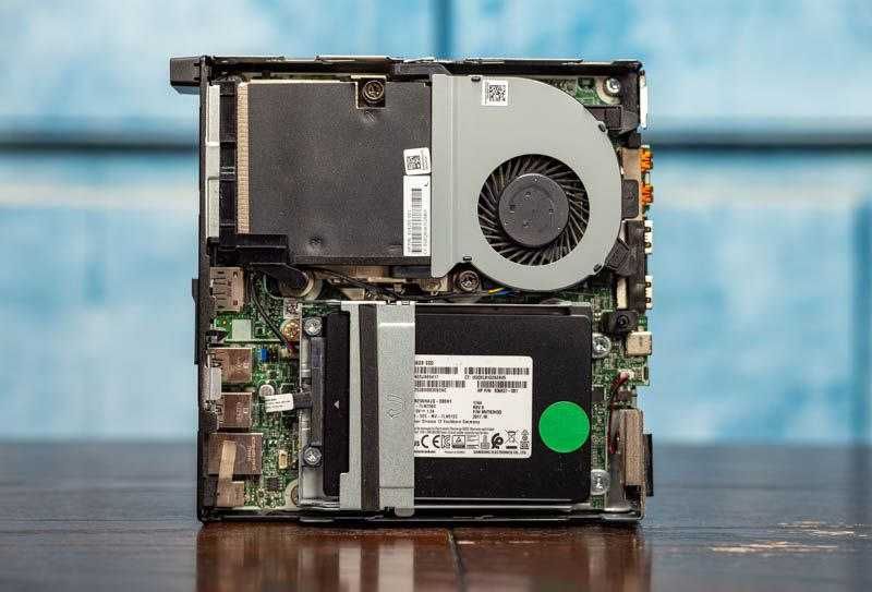 Мини ПК HP EliteDesk 800 G3 Mini / i5-7400 8/256 +1TB/  Windows 11 Pro