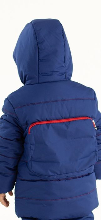 Куртки  демисезонные новые.