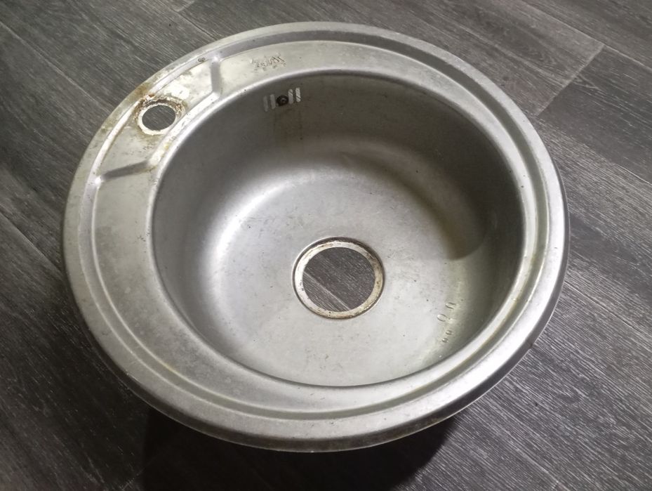 Раковина металлическая