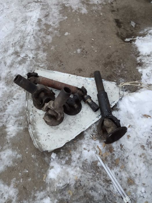 полуося со ступицами на Супермаз