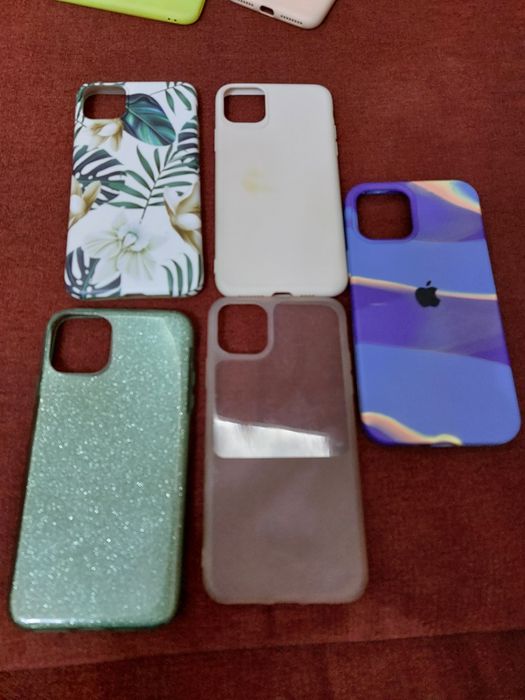 Чехлы на телефон IPhone