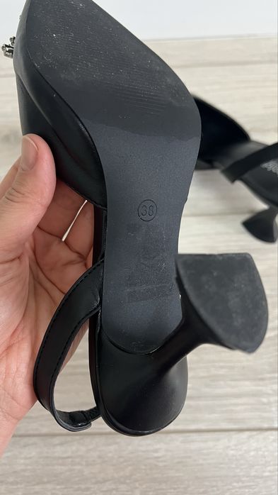 Туфли от бренда Baldi