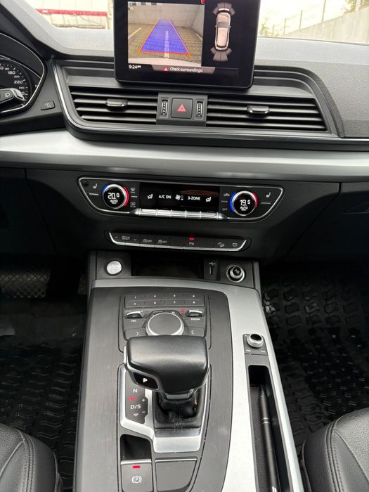 Audi  Q5  2020  2 l benzina.