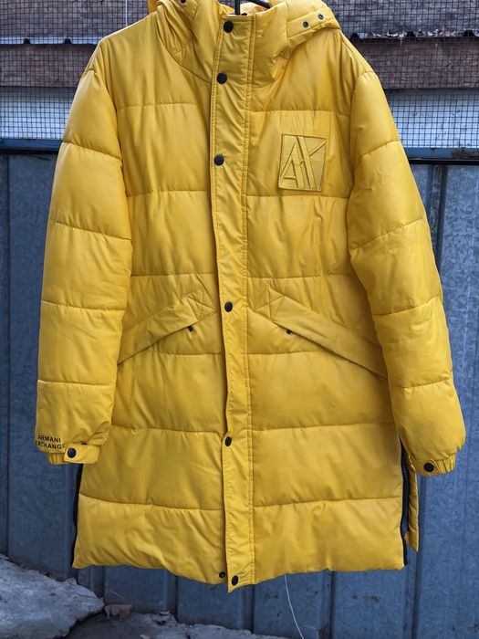 Куртка Armani  L зимняя