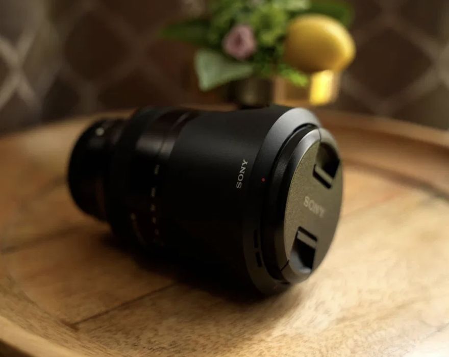 Обектив Sony FE 24-240