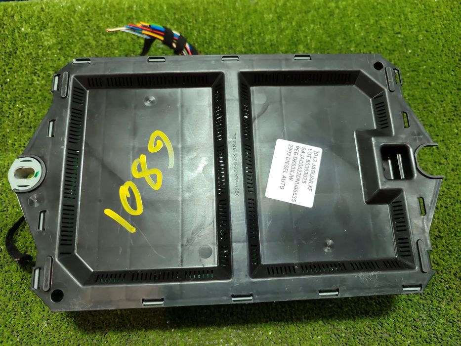 TABLOU / PANOU SIGURANTE / MODUL BCM JAGUAR XF S PREMI 2013 3.0 DIESEL COD OEM 7370-0719-40 / A50044258 / DX23-14D628-AG / BERLINA 2009-2015