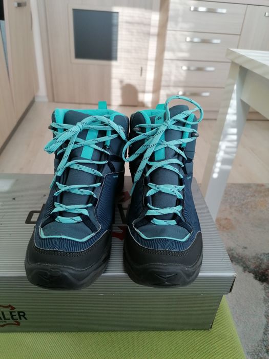 Детски непромукаеми обувки