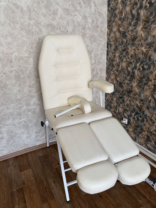 Продам кресло для педикюра