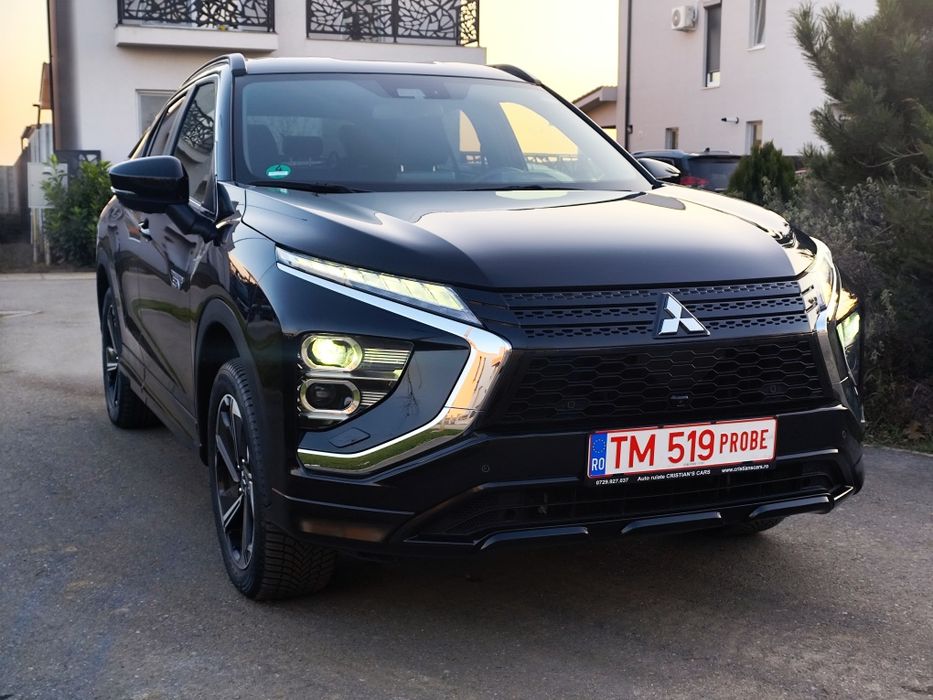 Mitsubishi Eclipse Cross Plug in Hybrid. An 2023. 68000 km.