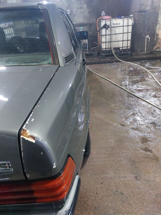 Продам мерседес 190