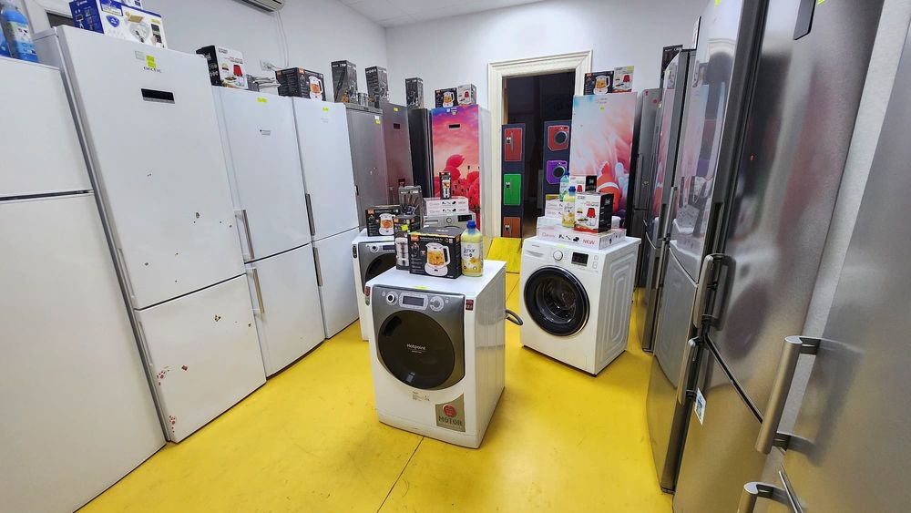 Vamd Masini De Spalat/Frigidere:Electrolux-Samsung-Bosch.Garantie.Transport