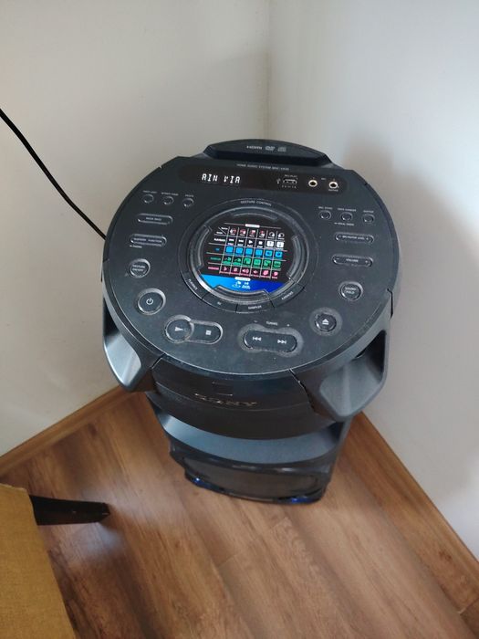 Продавам Тонколона Sony MV43